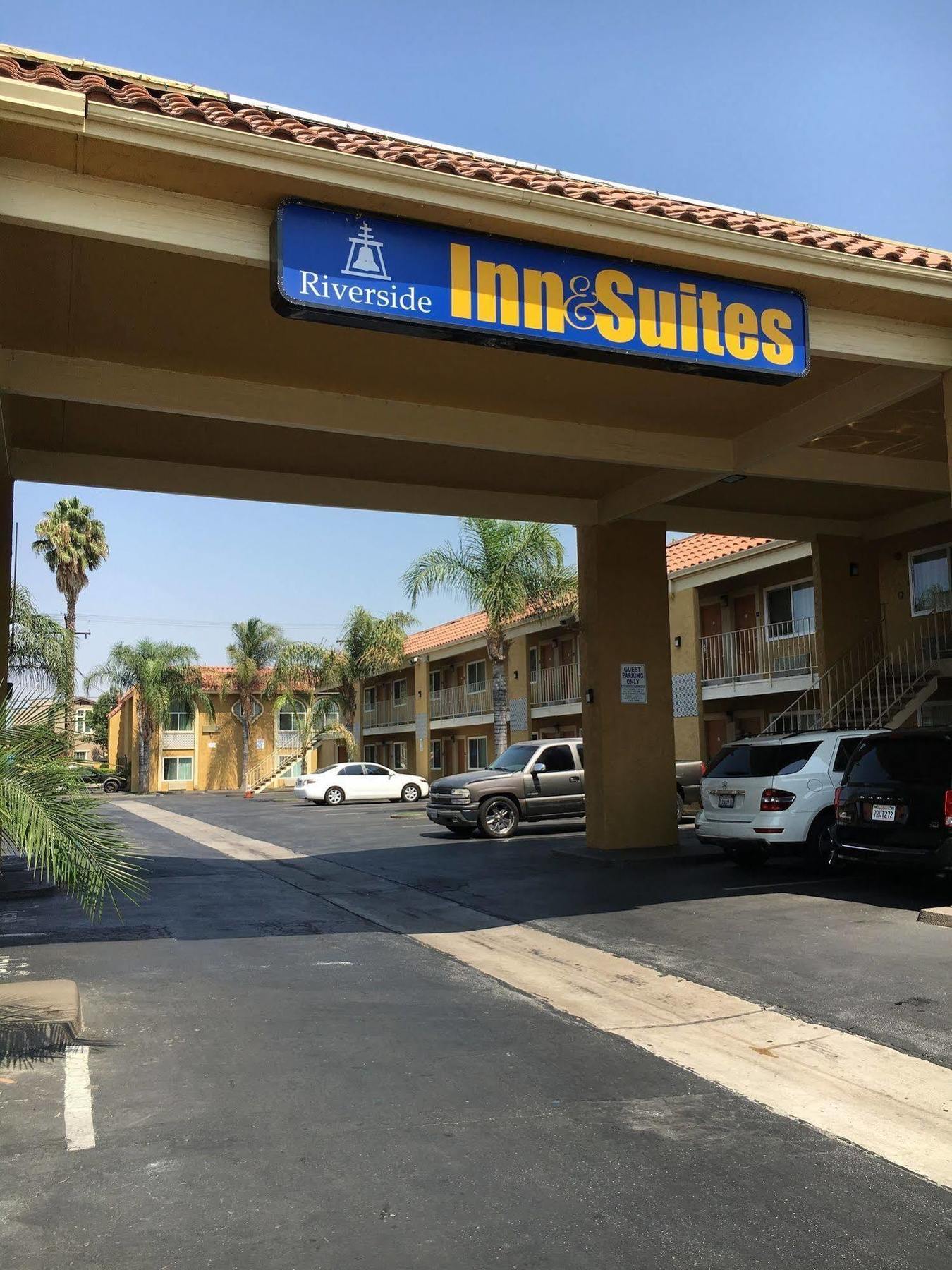 Riverside Inn & Suites Ngoại thất bức ảnh