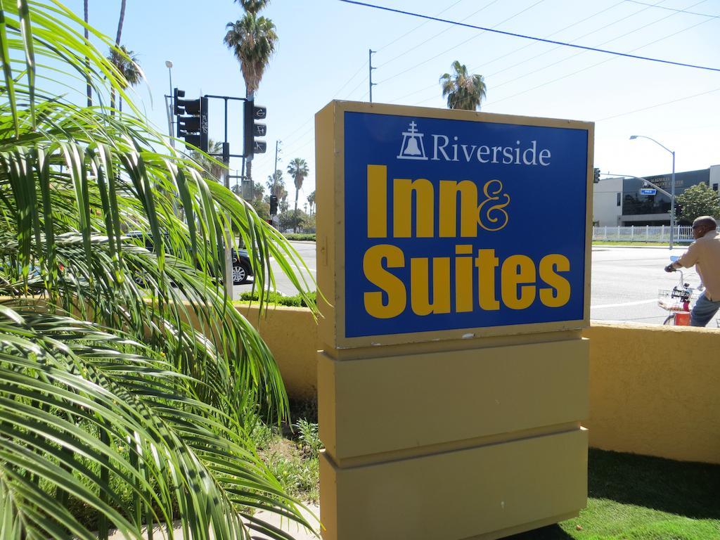 Riverside Inn & Suites Ngoại thất bức ảnh